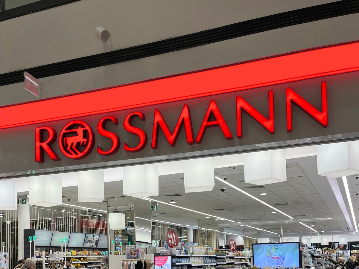 Rozkoszne wiśniowe perfumy z Rossmanna za 35 zł! To hit na Walentynki dla fanek Lost Cherry od Toma Forda