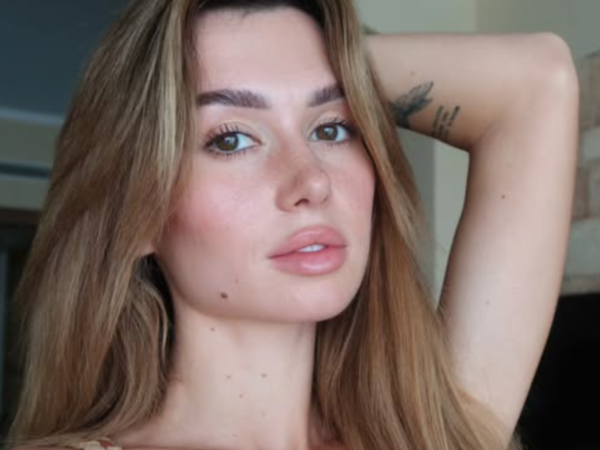 Wersow używa nowej mascary Flutter Extension od Lancôme