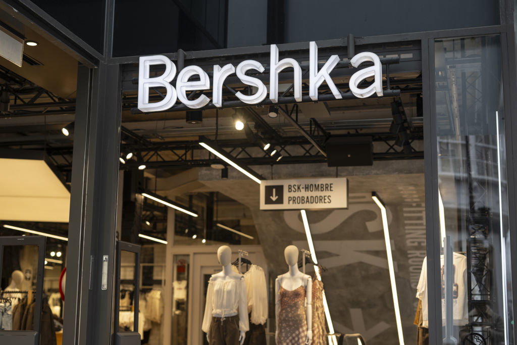 kurtka z frędzlami - Bershka