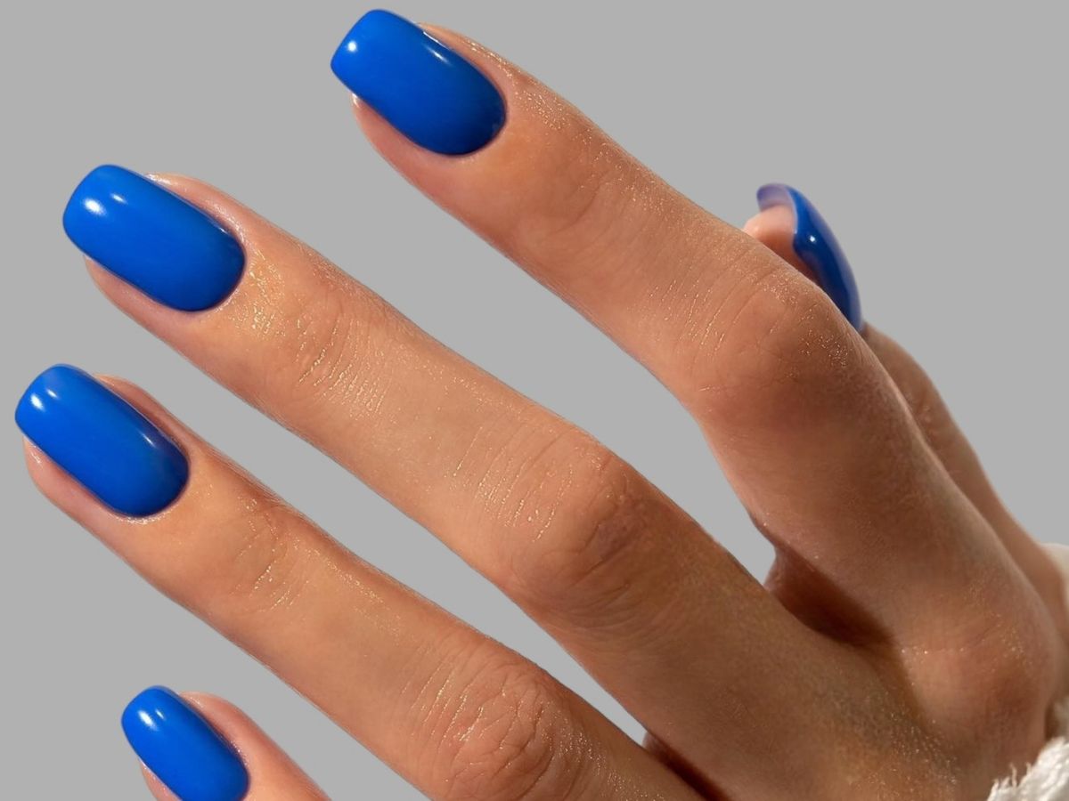 Manicure jagodowe mleczko