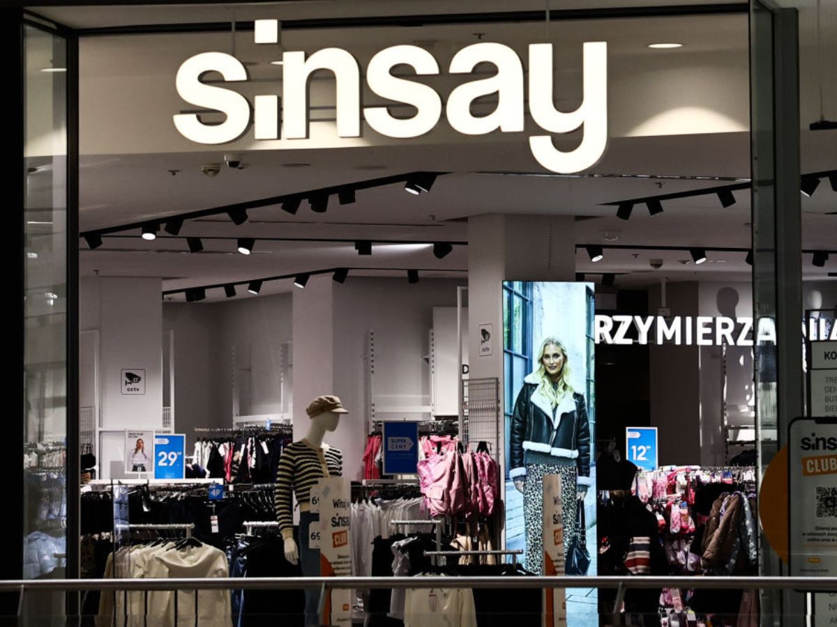 Spodnie dresowe z Sinsay