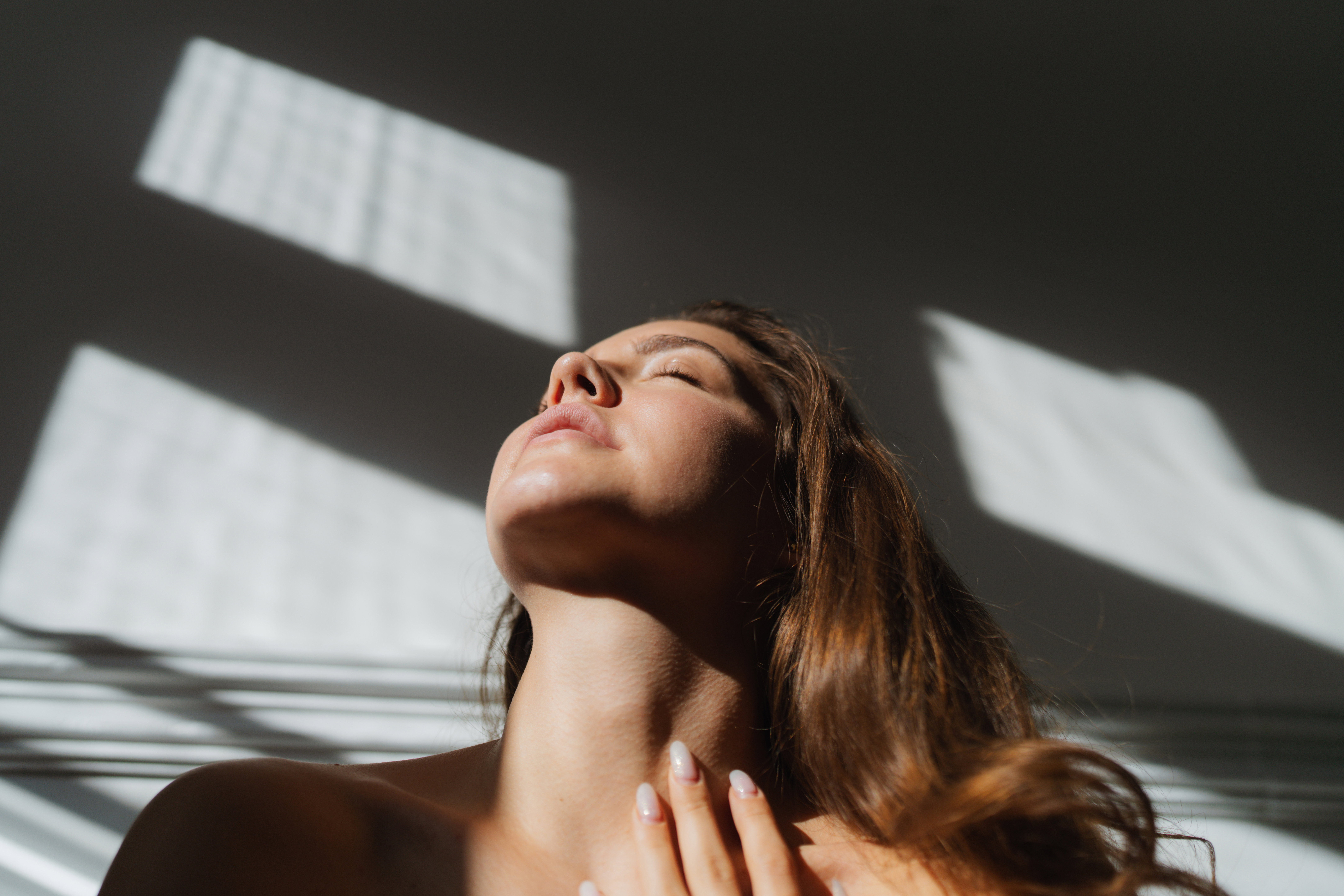 krem do twarzy z filtrem SPF50 L'Oréal Bright Reveal