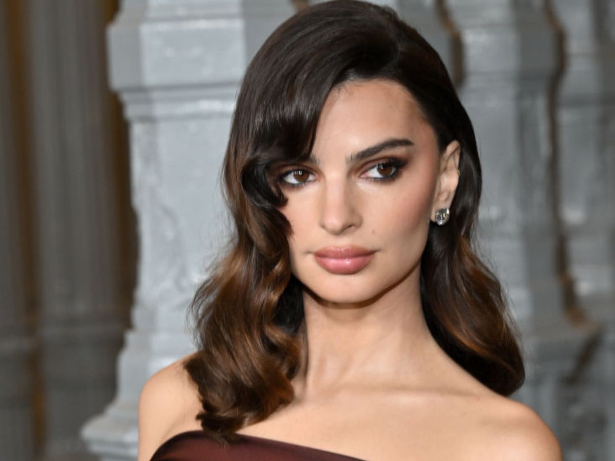 Emily Ratajkowski