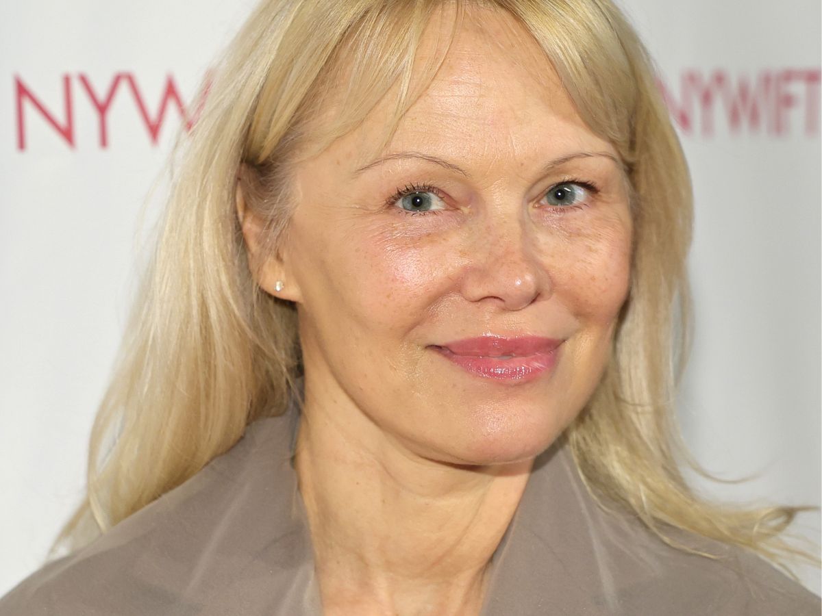 pamela anderson (4)