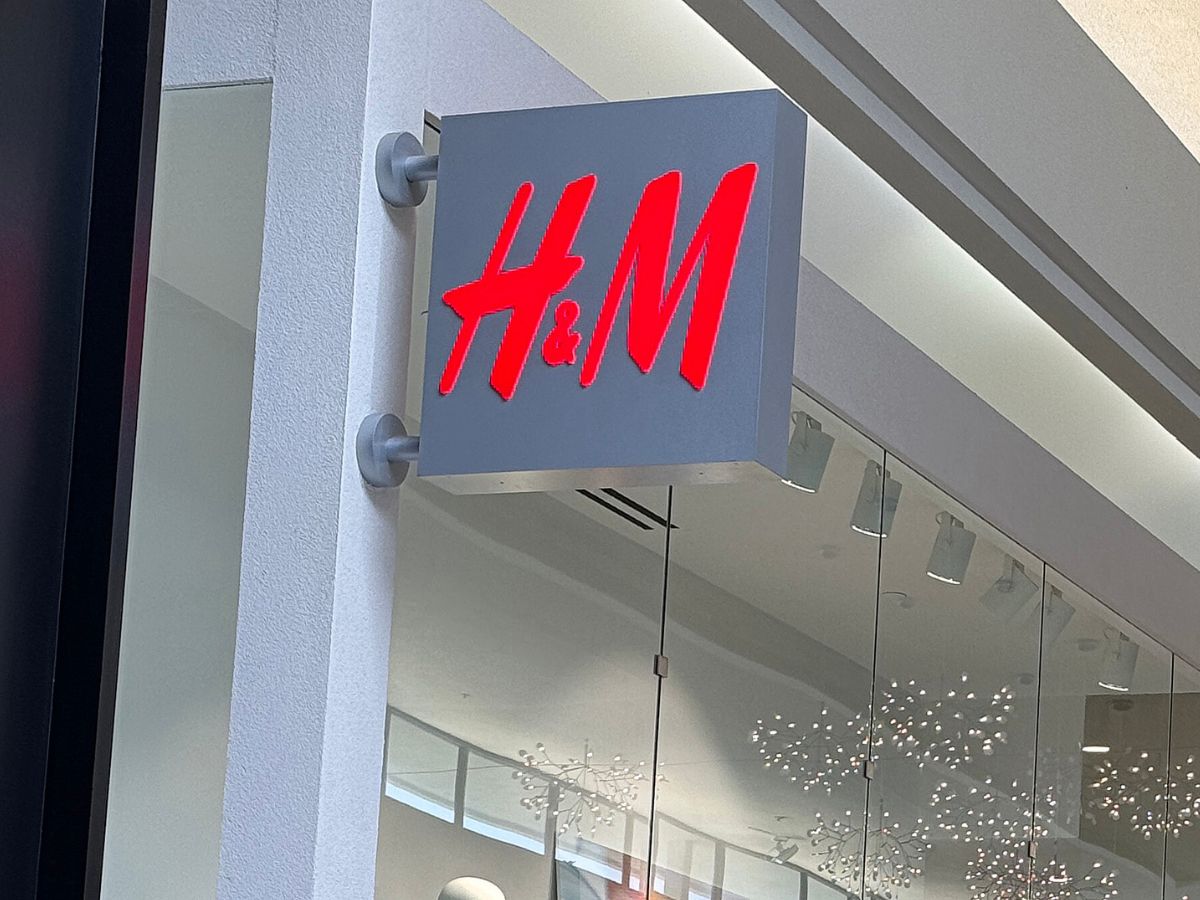 trapezowa sukienka z H&amp;M