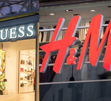 Sukienka z H&M jak Guess