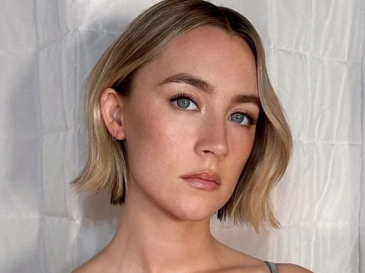 jawline bob
