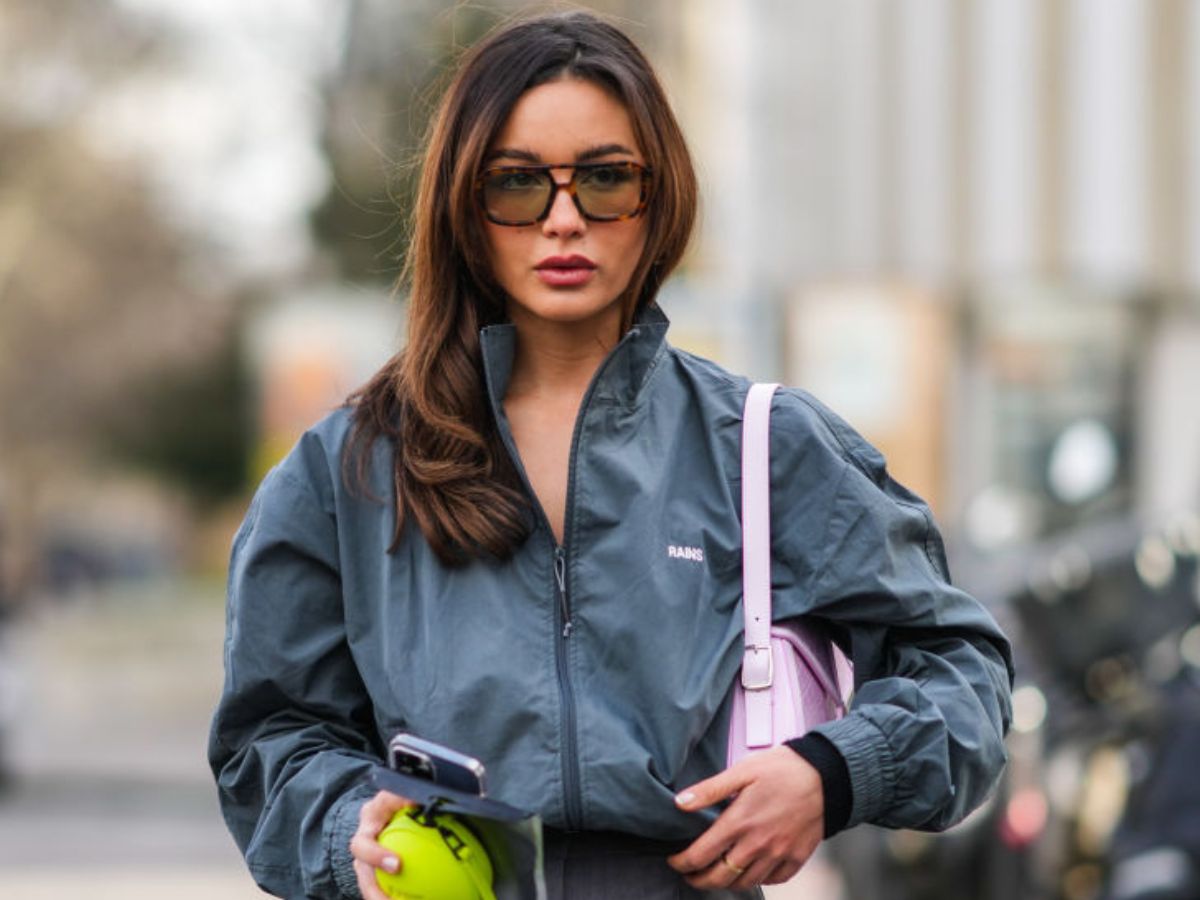 Wiatrówka w stylu "modern casual"