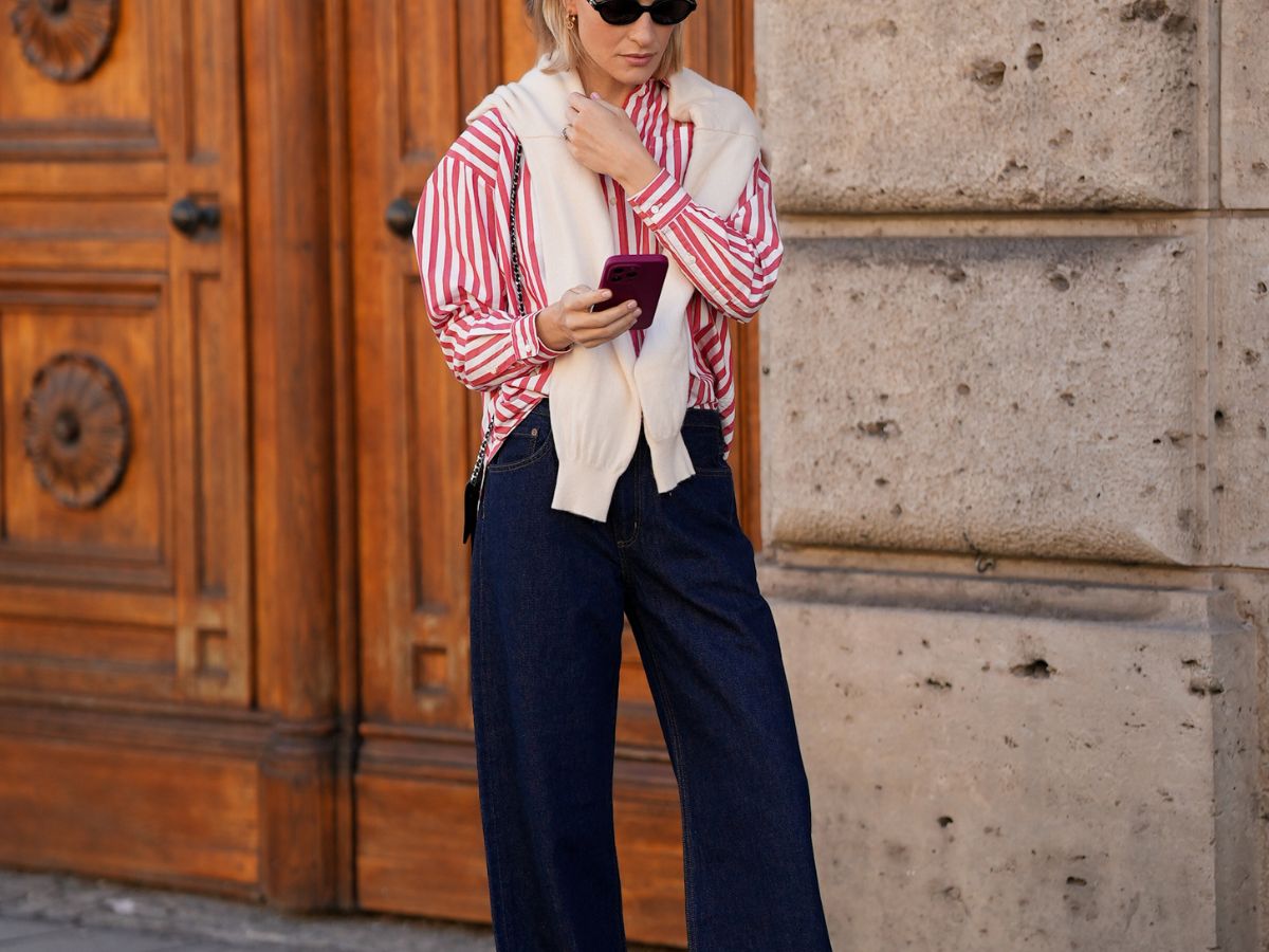 Indigo jeans