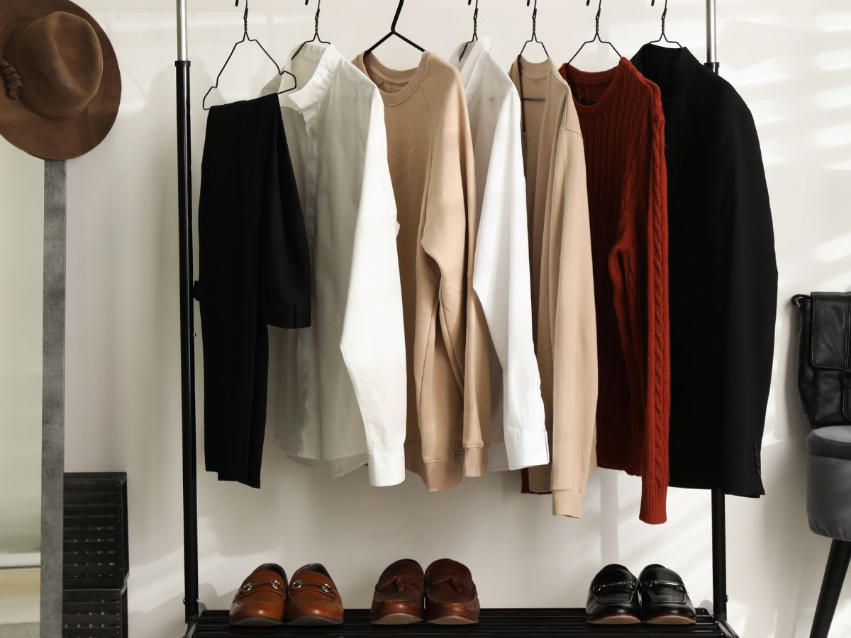 szafa kapsułowa