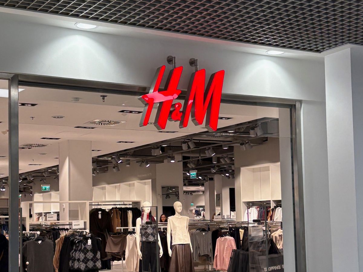 wiśniowa bluzka z H&amp;M