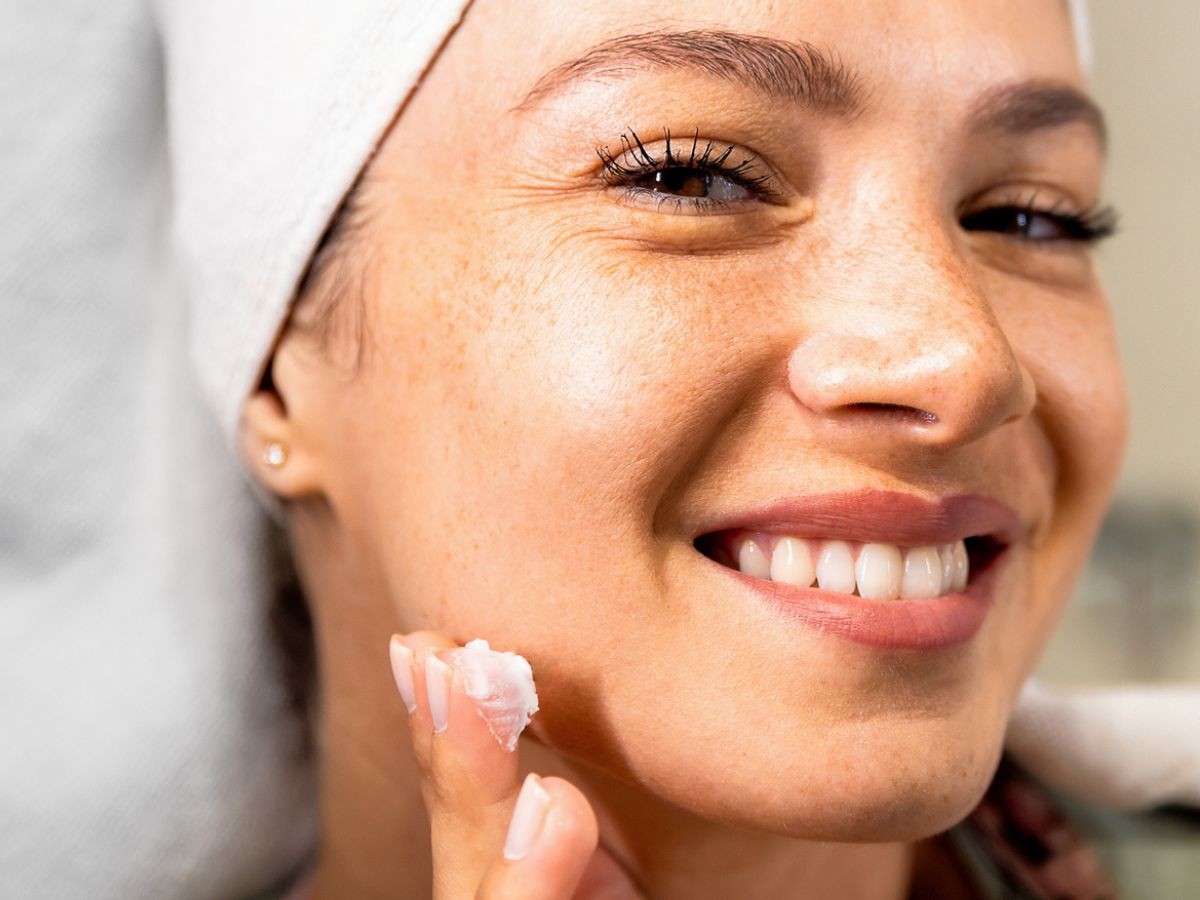 Krem intensywna ochrona SPF50 SPF50  Niacynamid 2% Dr Skin Clinic