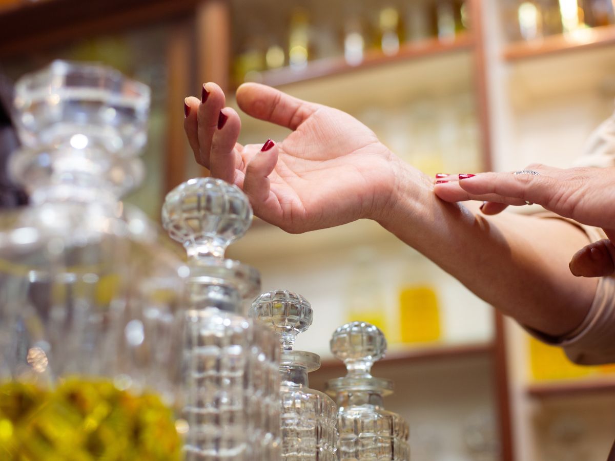 piżmowe perfumy z puchatym szafranem