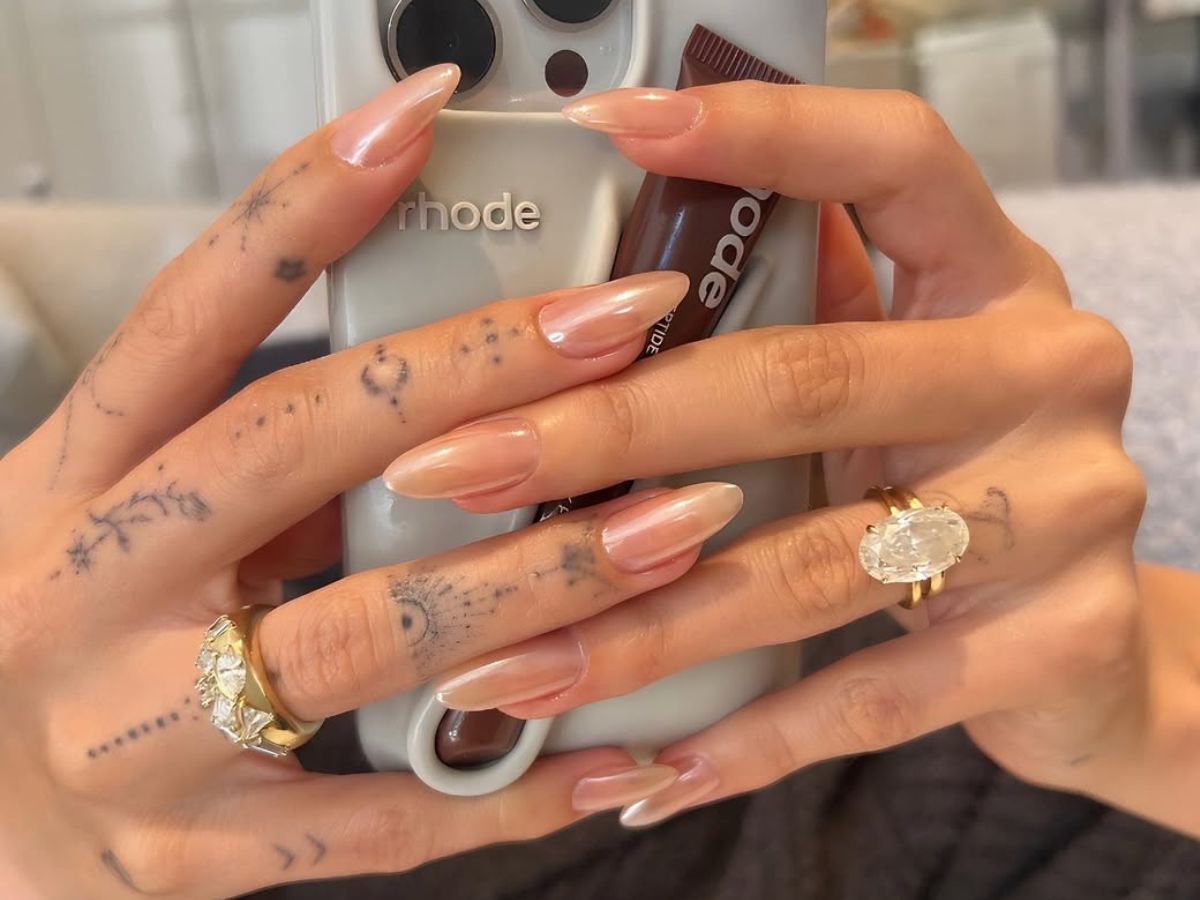 vanilla glass nails