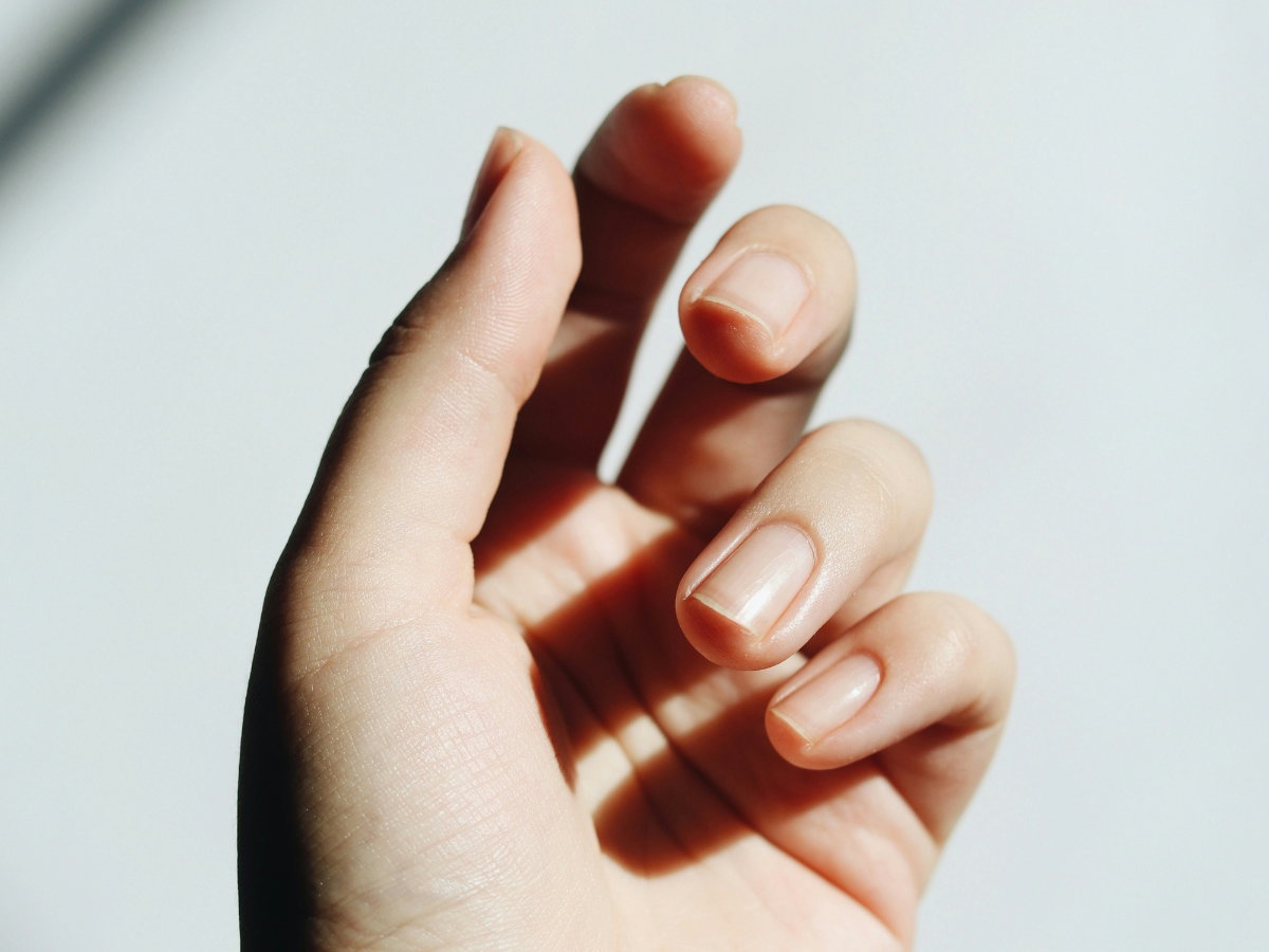 Vanilla glass nails