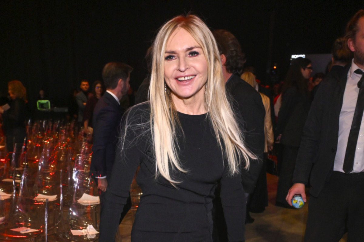 Monika Olejnik nosi sweterkową sukienkę na zimę 2025/26