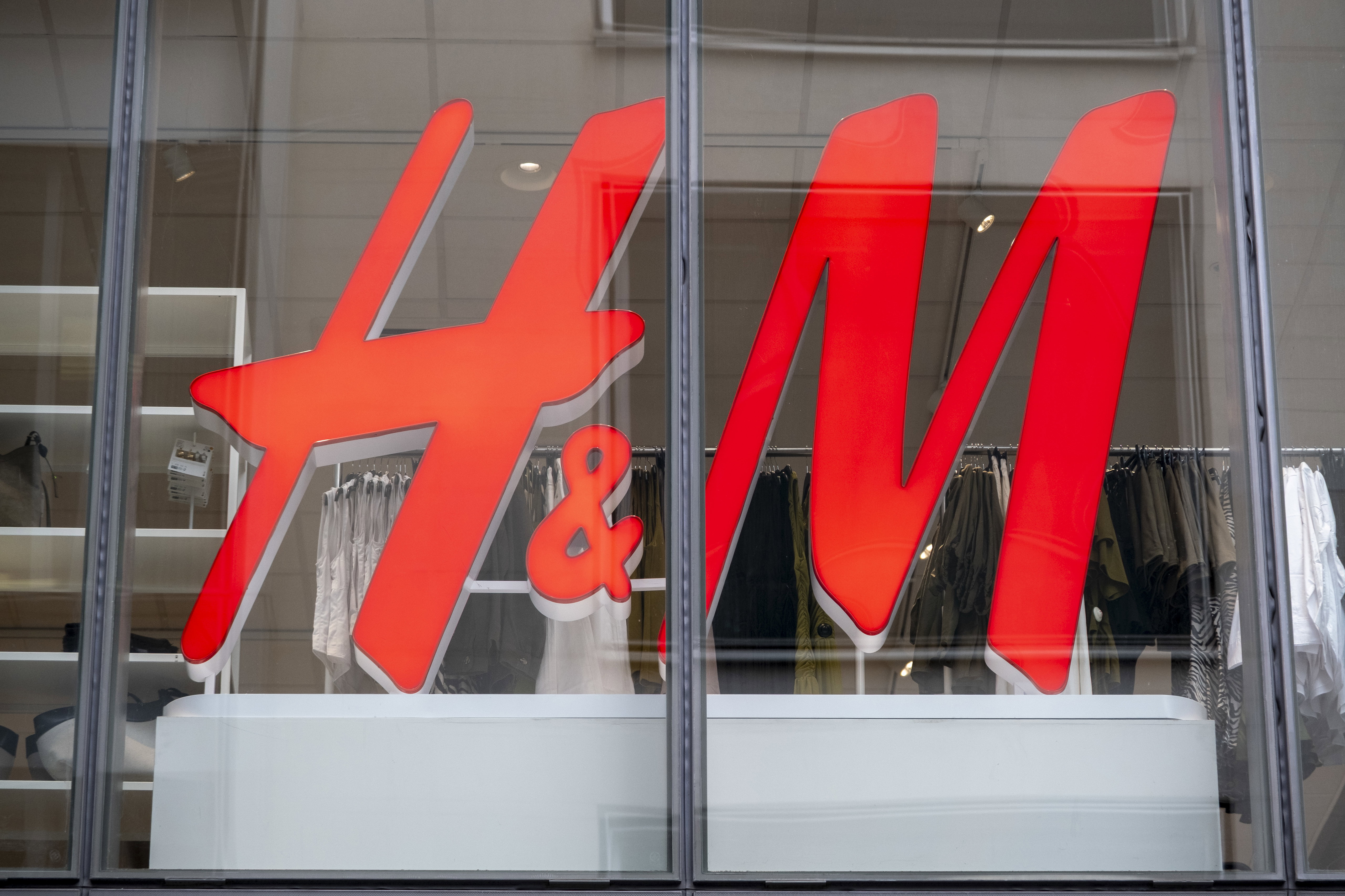 sweter balaklava z H&amp;M