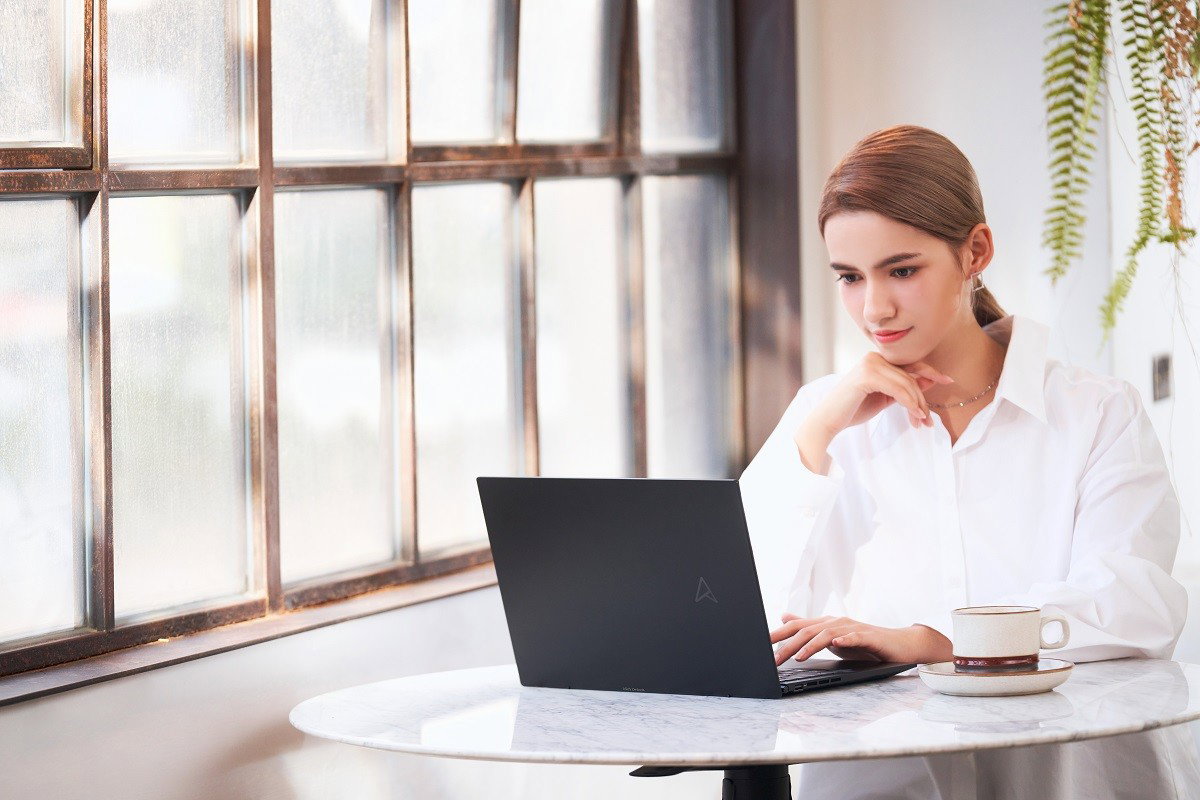 Asus Zenbook 14 OLED