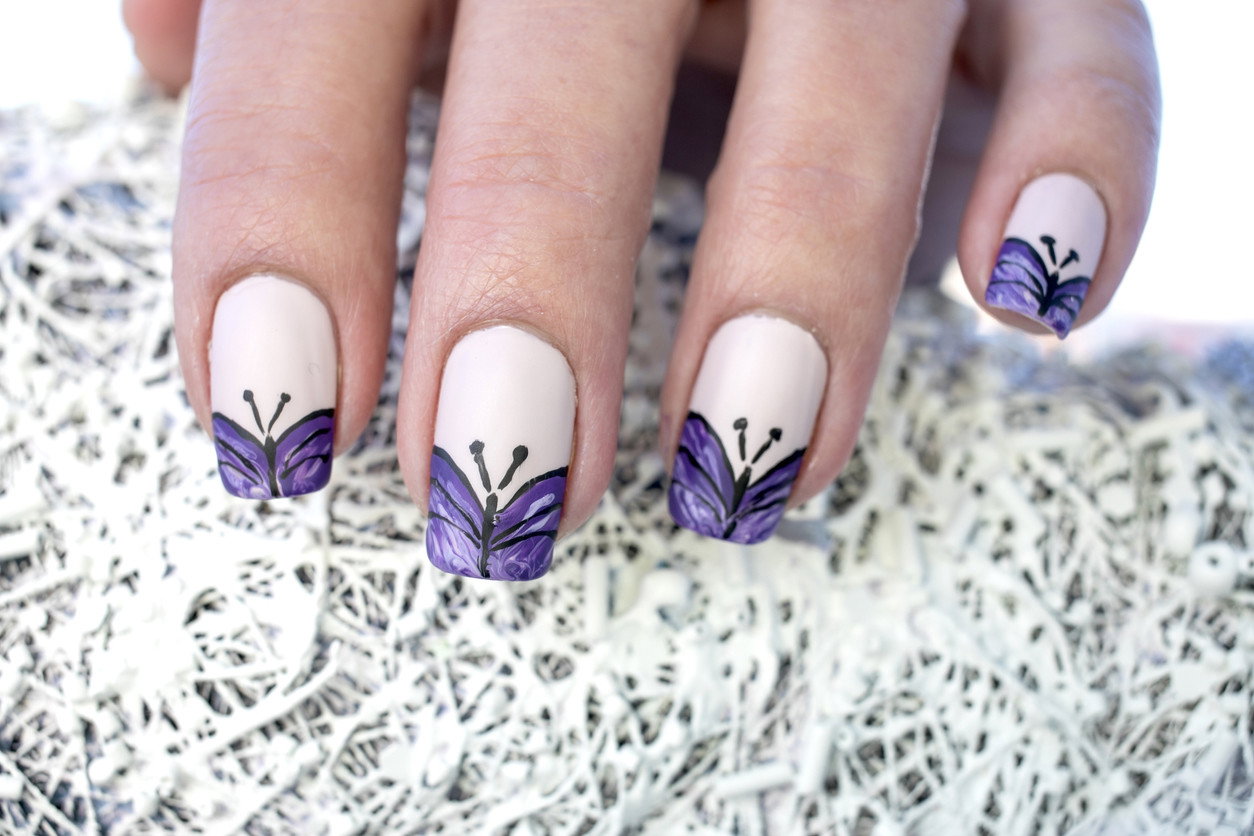 butterfly nails