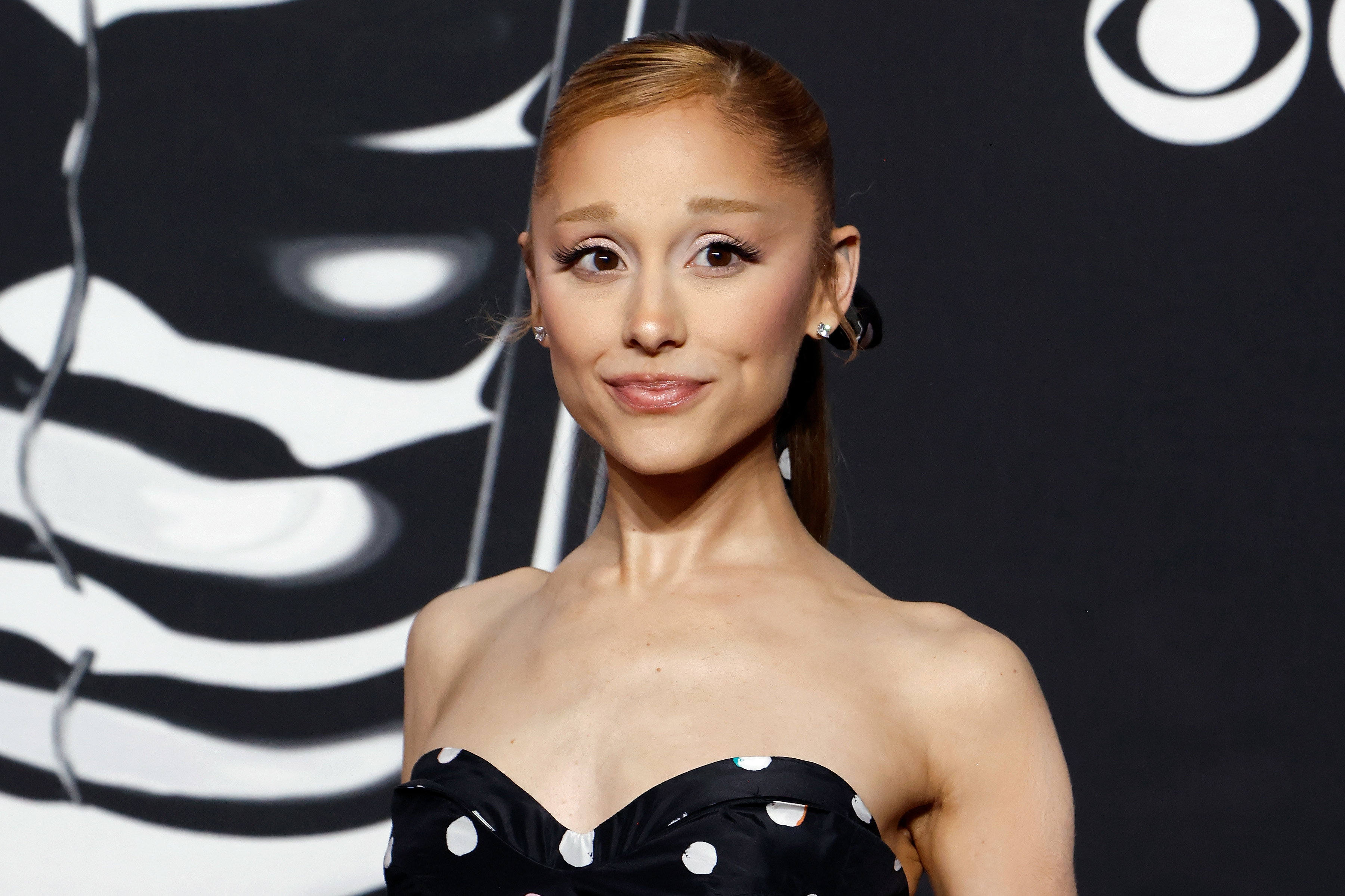 Ariana Grande tusz do rzęs