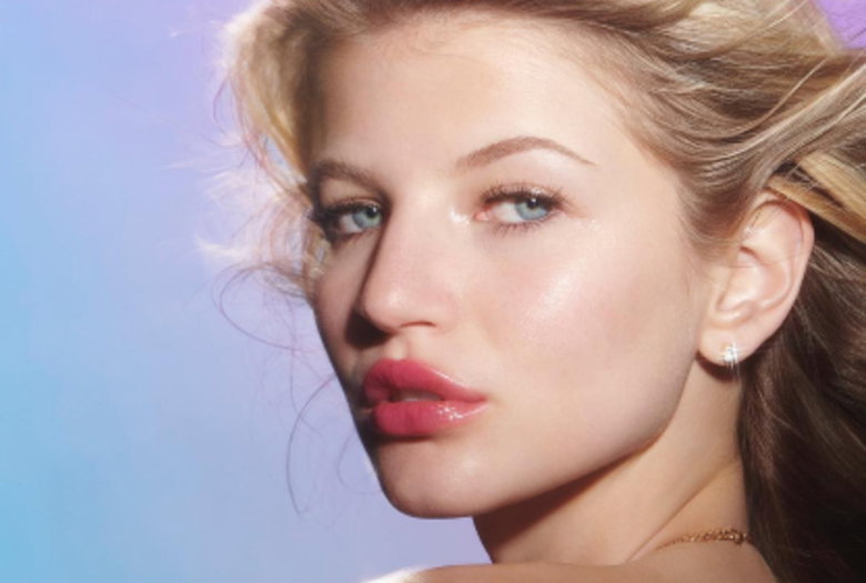 Glossier Play