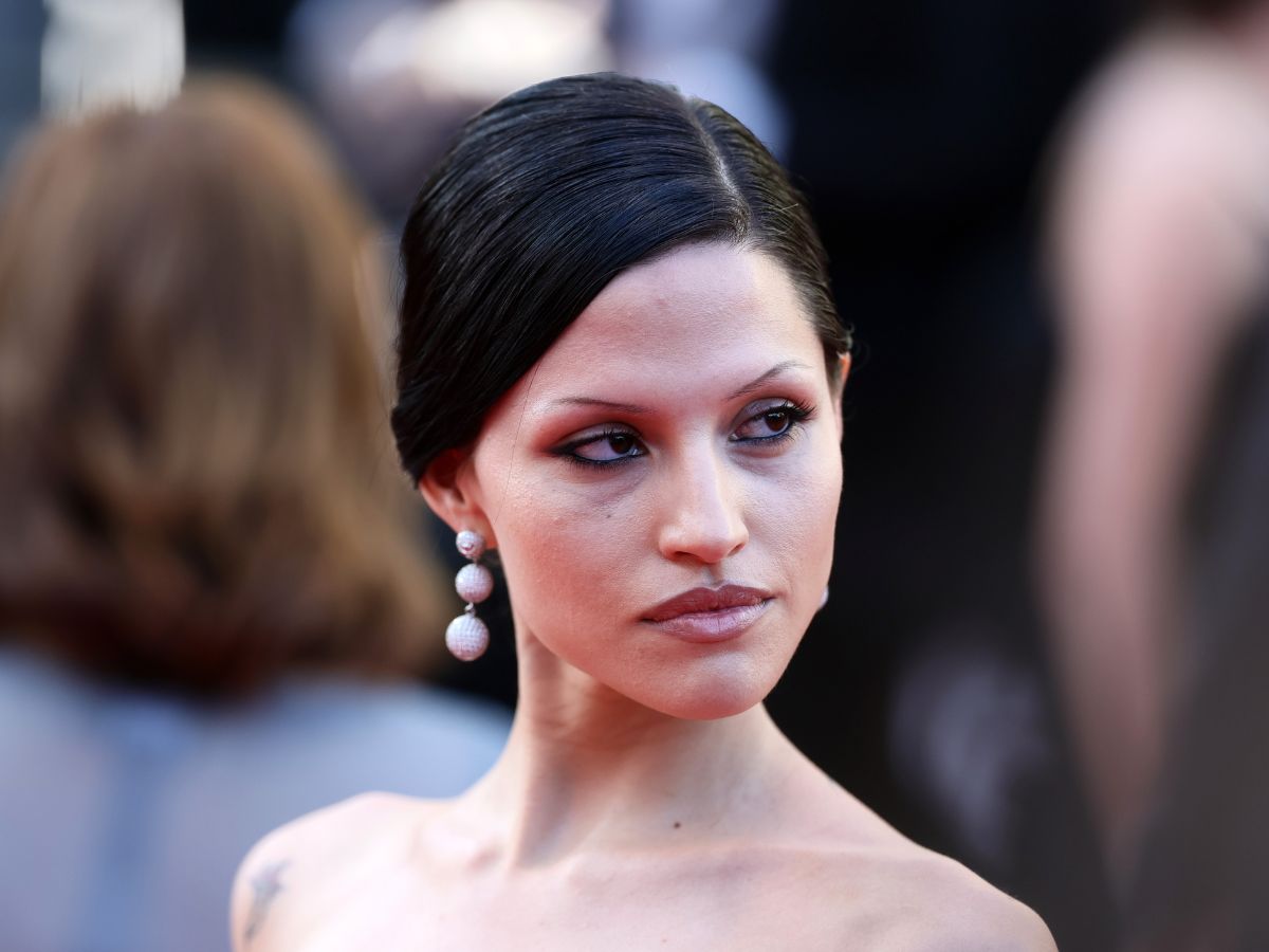 renaissance brows