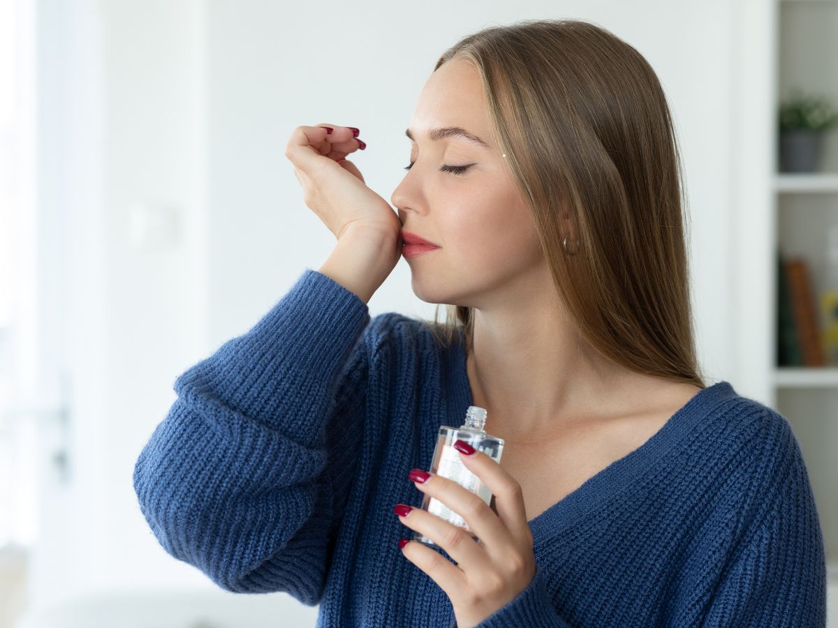 Ta sztuczka z TikToka przedłuża trwałość perfum