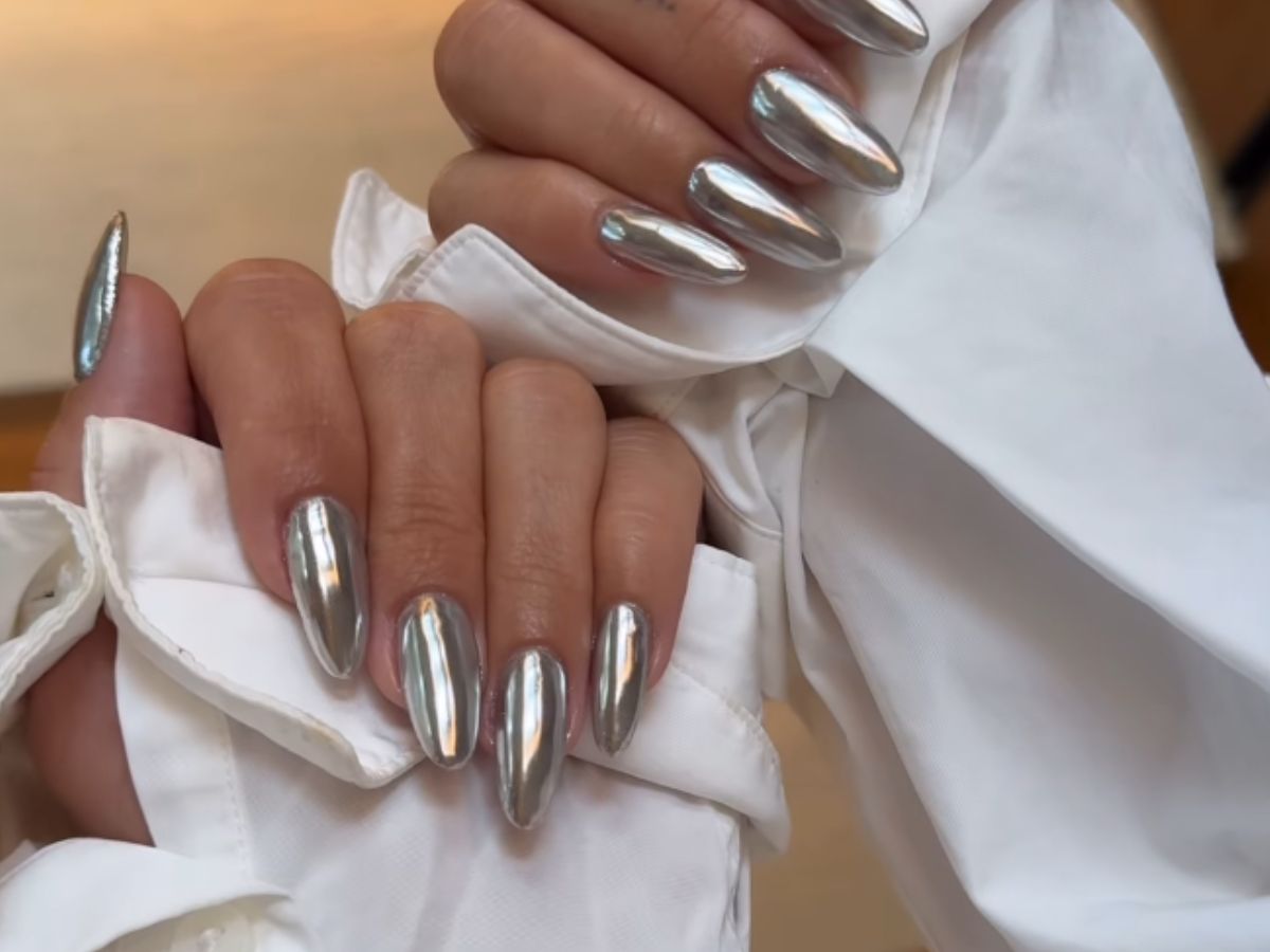 tinsel nails
