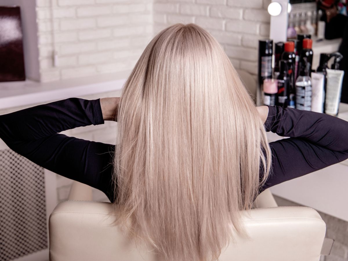 Dzięki tej fioletowej masce do blondu jeszcze przed Wigilią pozbyłam się żółtych plam