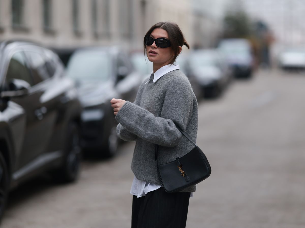 antracytowy sweter z wełną i moherem