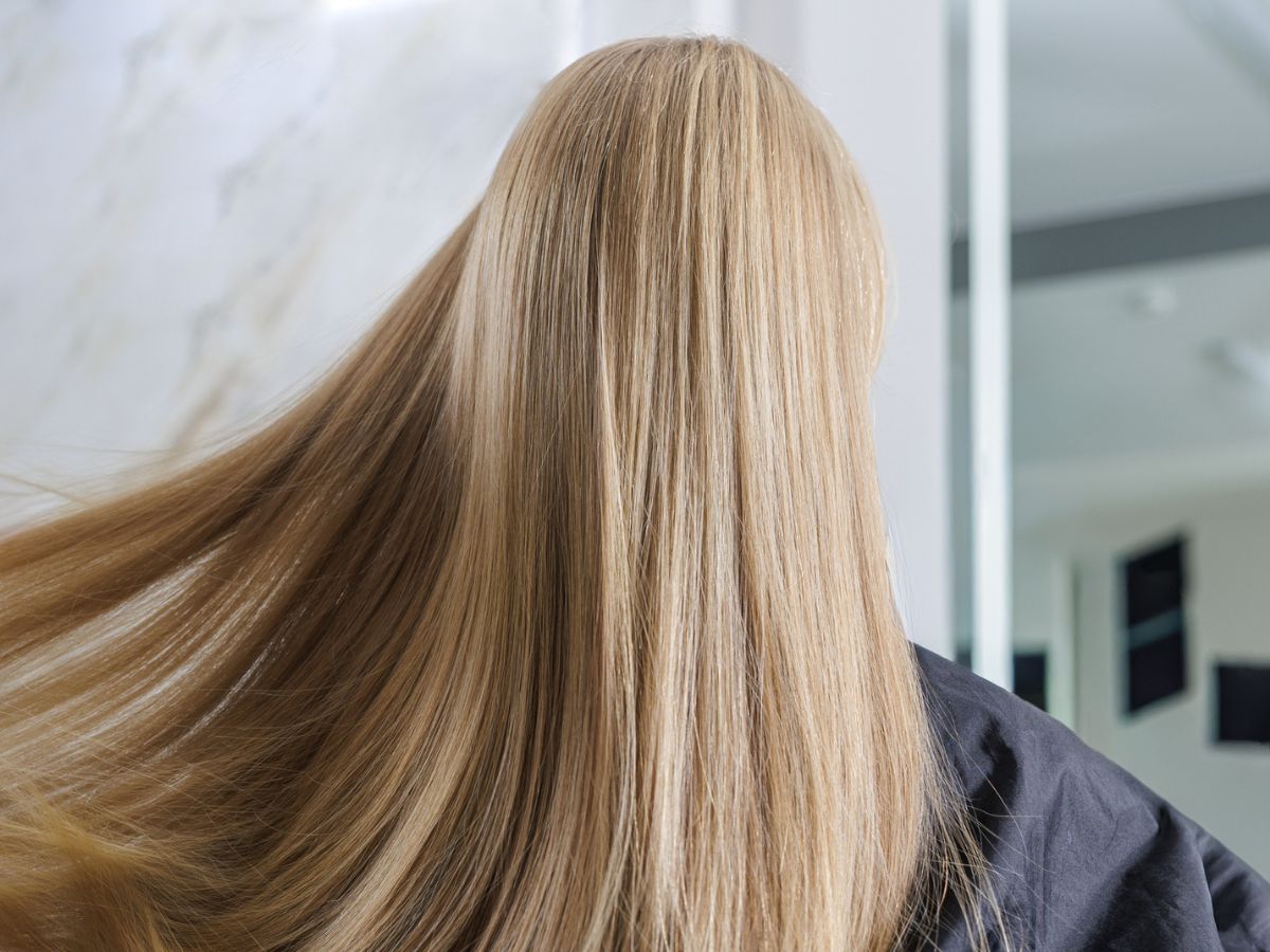 Rozjaśniam włosy od 3 lat, a nigdy nie miałam lepszej drogeryjnej odżywki do blondu