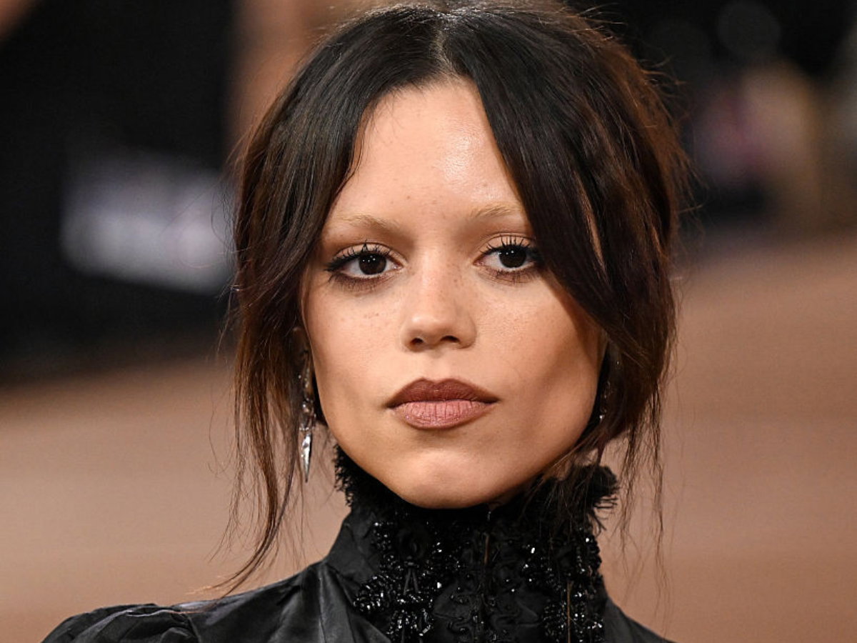 Jenna Ortega - cloud lips