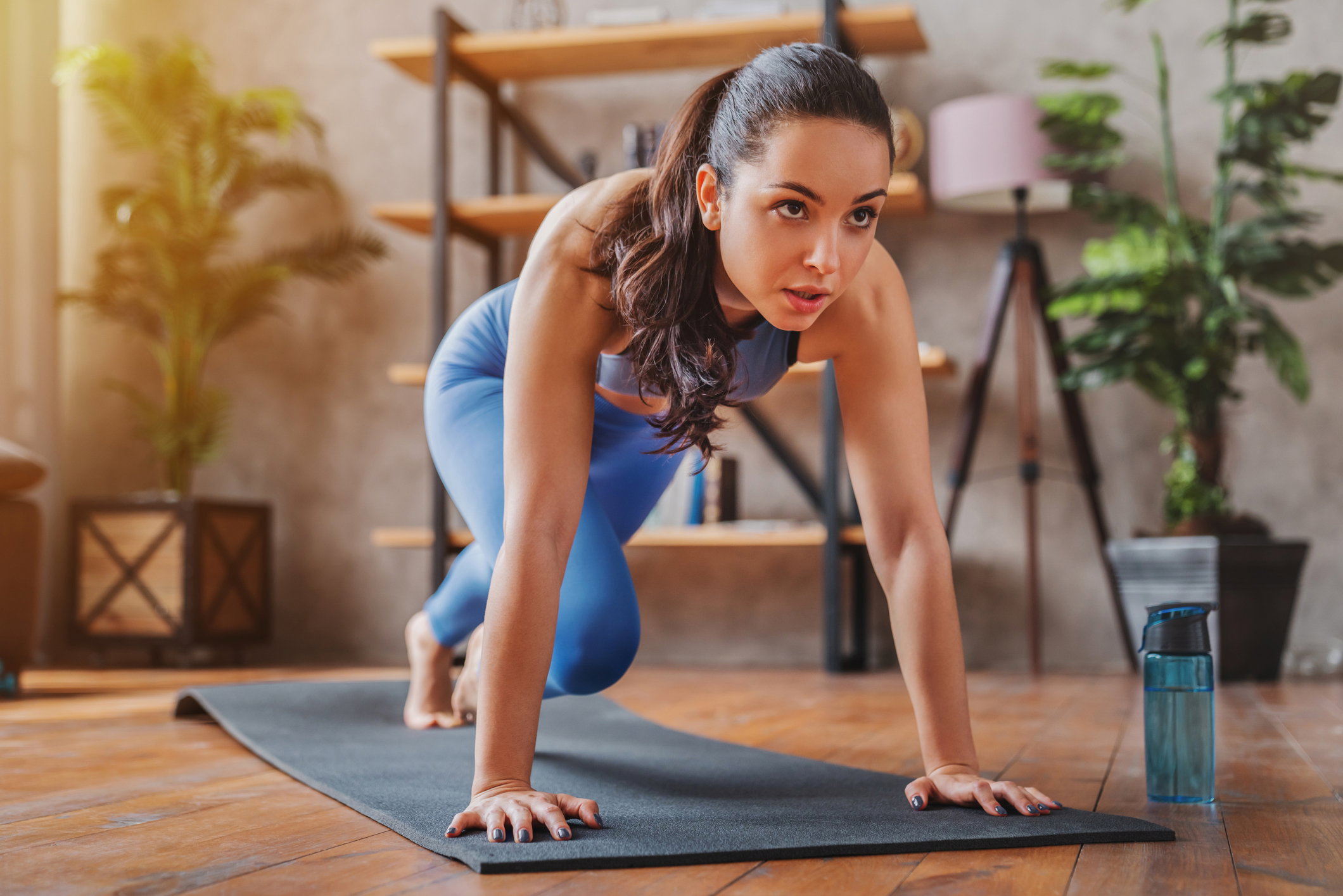 ćwiczenia cardio na brzuch