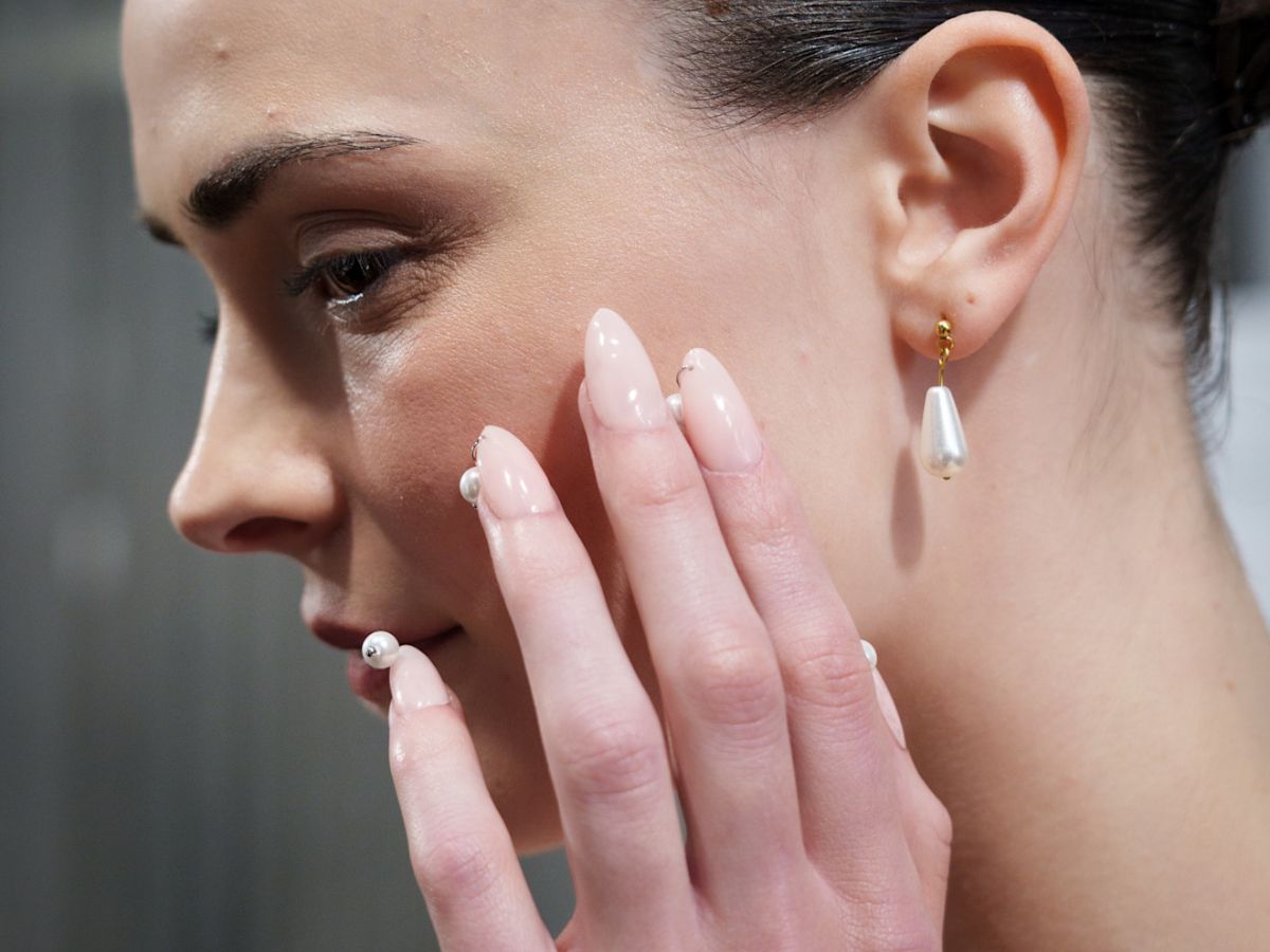 jewelled nails