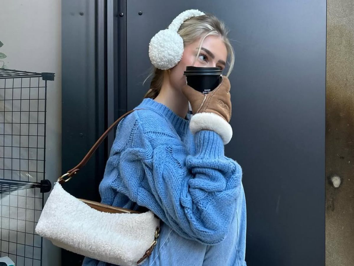 sweter "cool blue" 2026