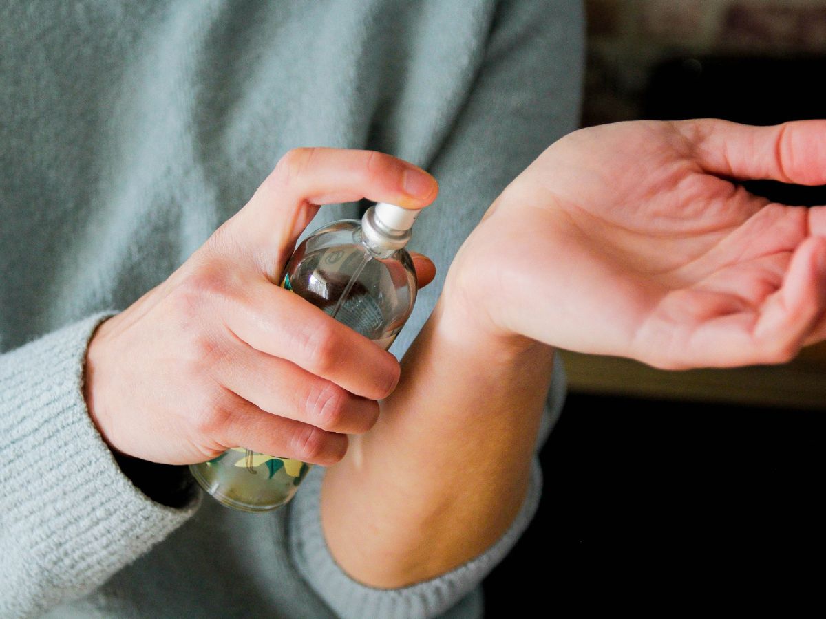 Kwiatowe perfumy z ambrą i gorzką pomarańczą to perfumowe odkrycie na końcówkę zimy