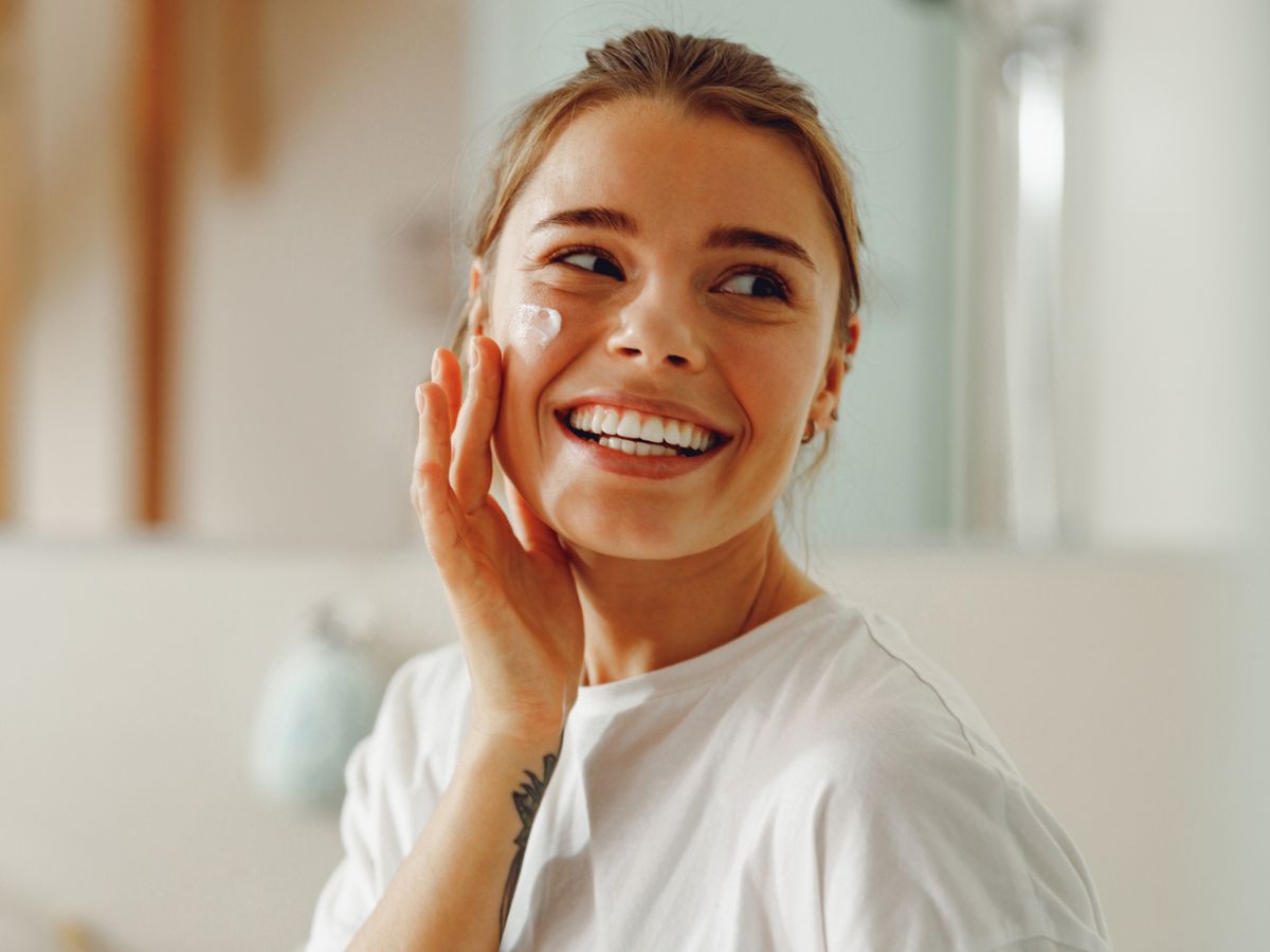 Koreański krem SPF 50+ uelastycznia i robi coś więcej niż filtr