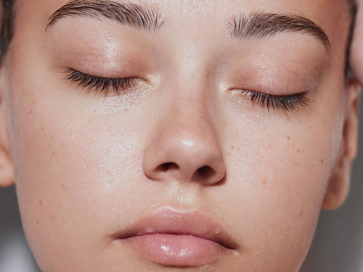 To cudo daje mojej cerze gładką taflę z efektem Clean Girl Getty Images Cavan Images