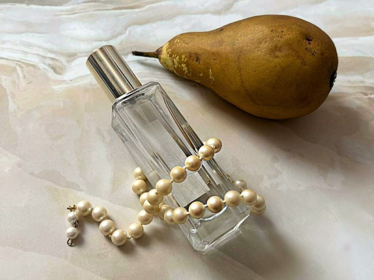 perfumy ze złotą gruszką (2)