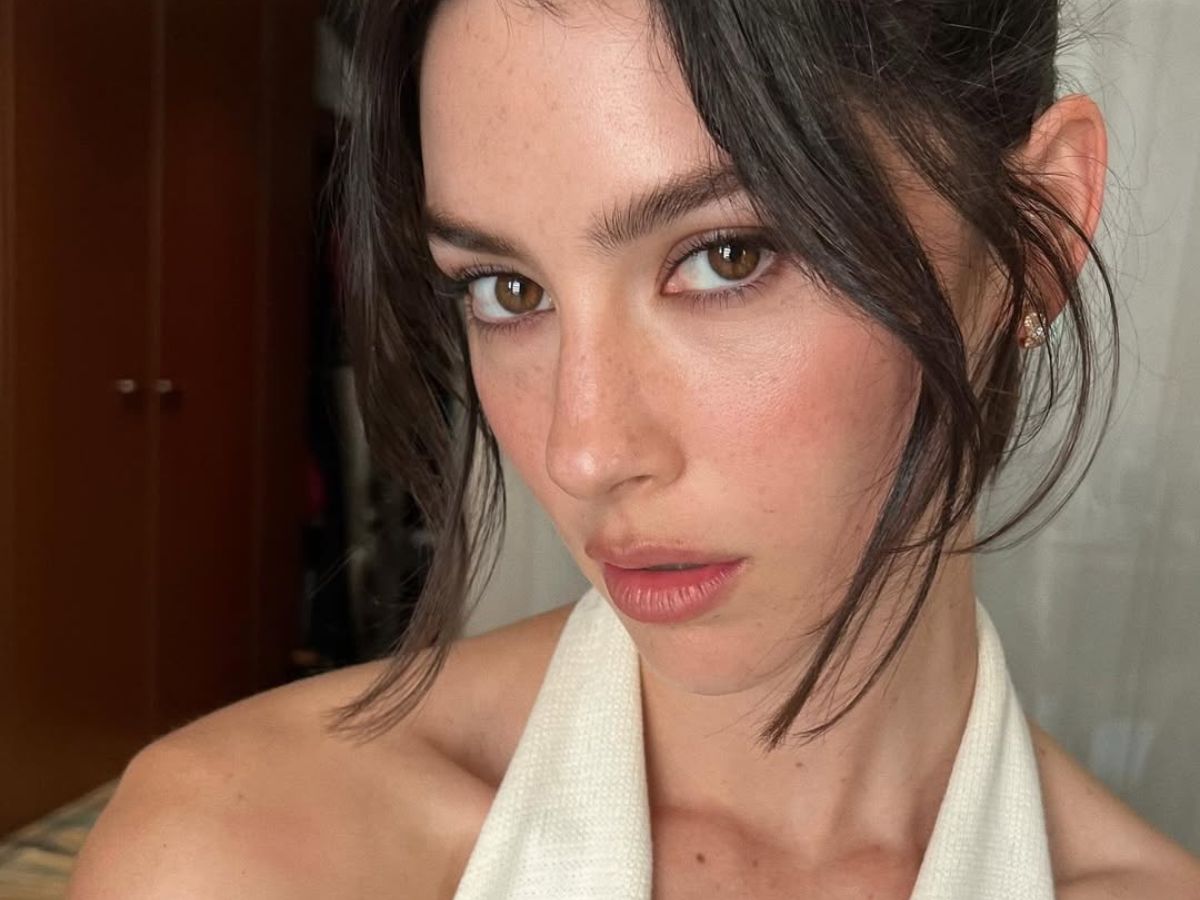 blurry make-up