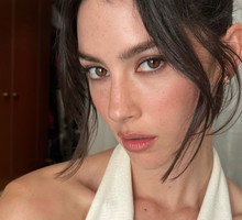 blurry make-up