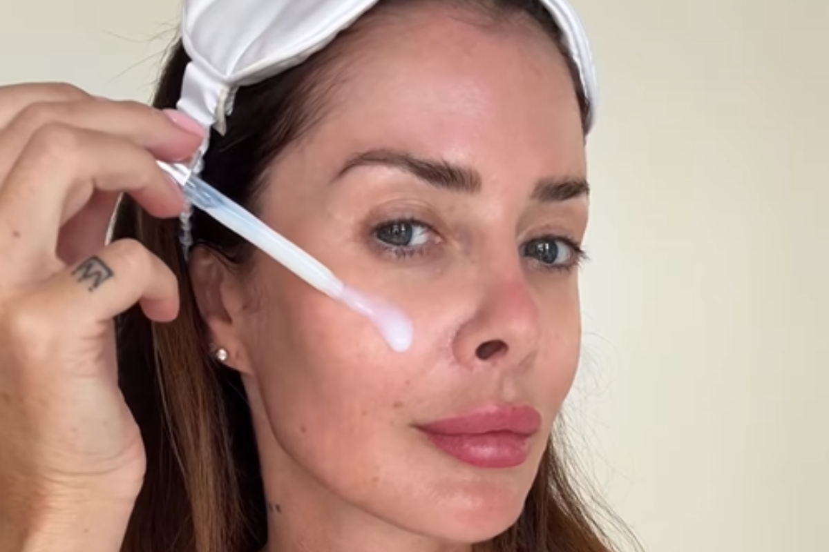 Magda Pieczonka używa serum do twarzy Hdrey