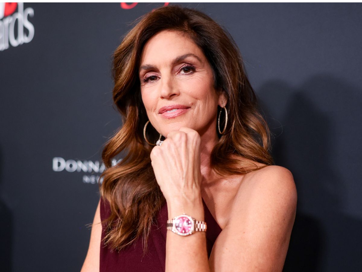 jeansy w stylu Cindy Crawford