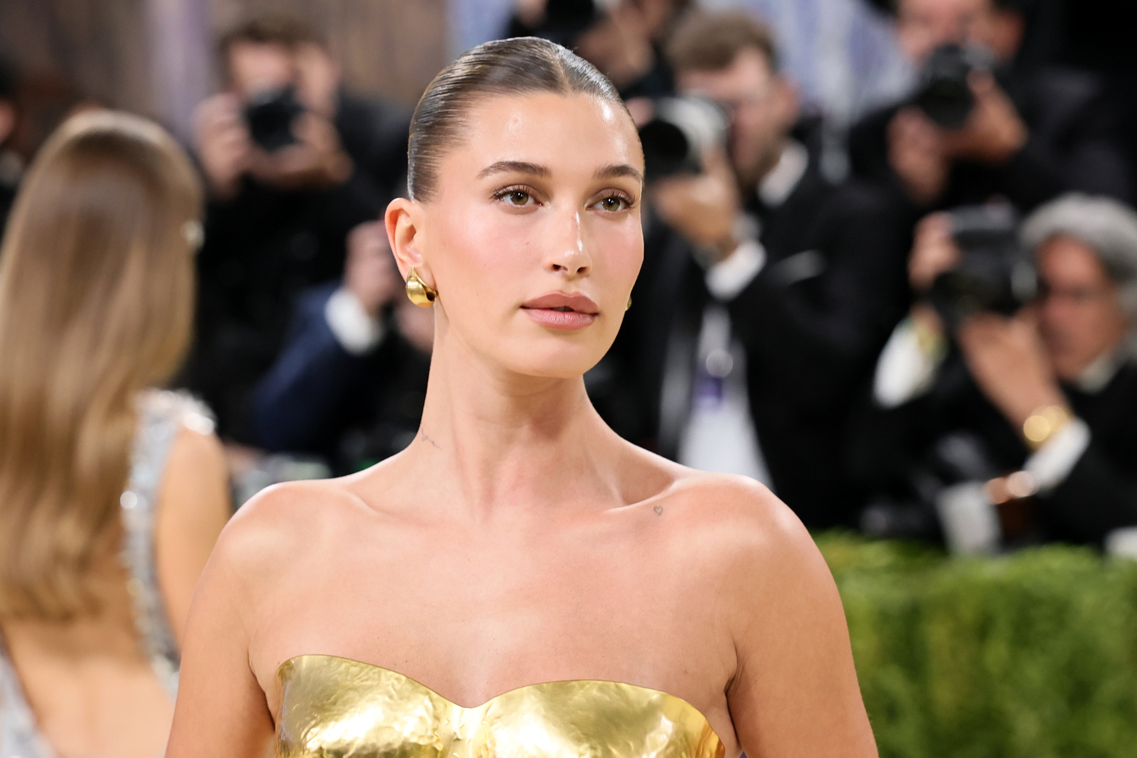 Hailey Bieber