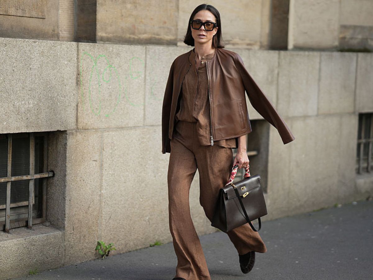 70-tko! Te skórzane „slingback loafers” w kolorze ciasta miodownik to idealne buty dla ciebie