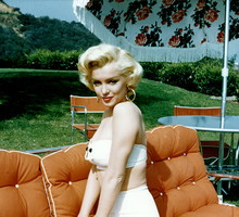 strój kąpielowy jak u Marilyn Monroe