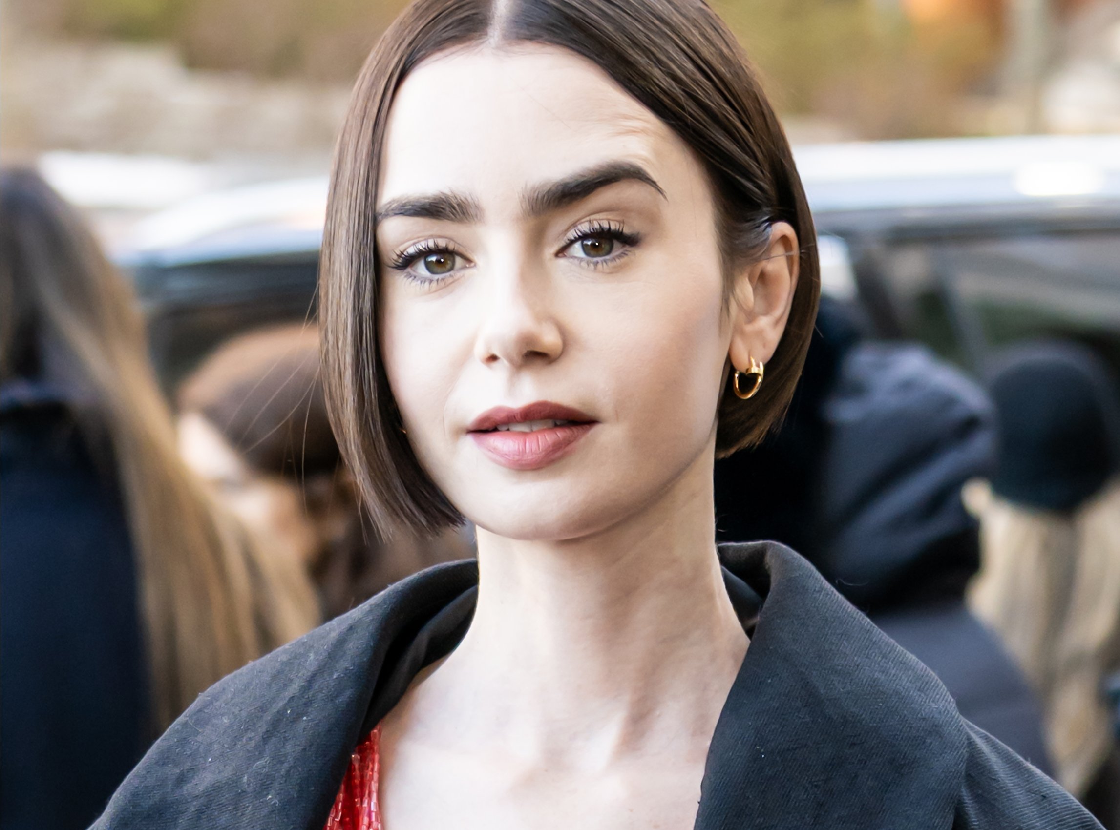 Espadryle na lato w stylu Lily Collins