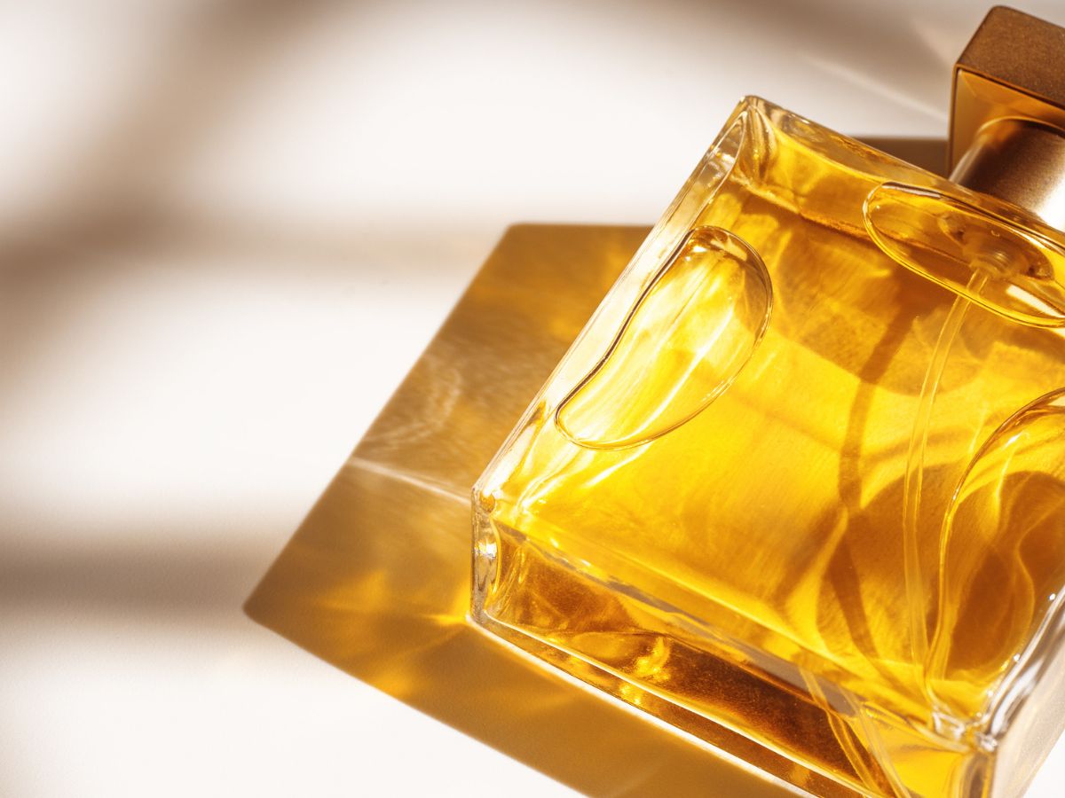 Rossmann wyprzedaje najbardziej kultowe perfumy Calvin Klein