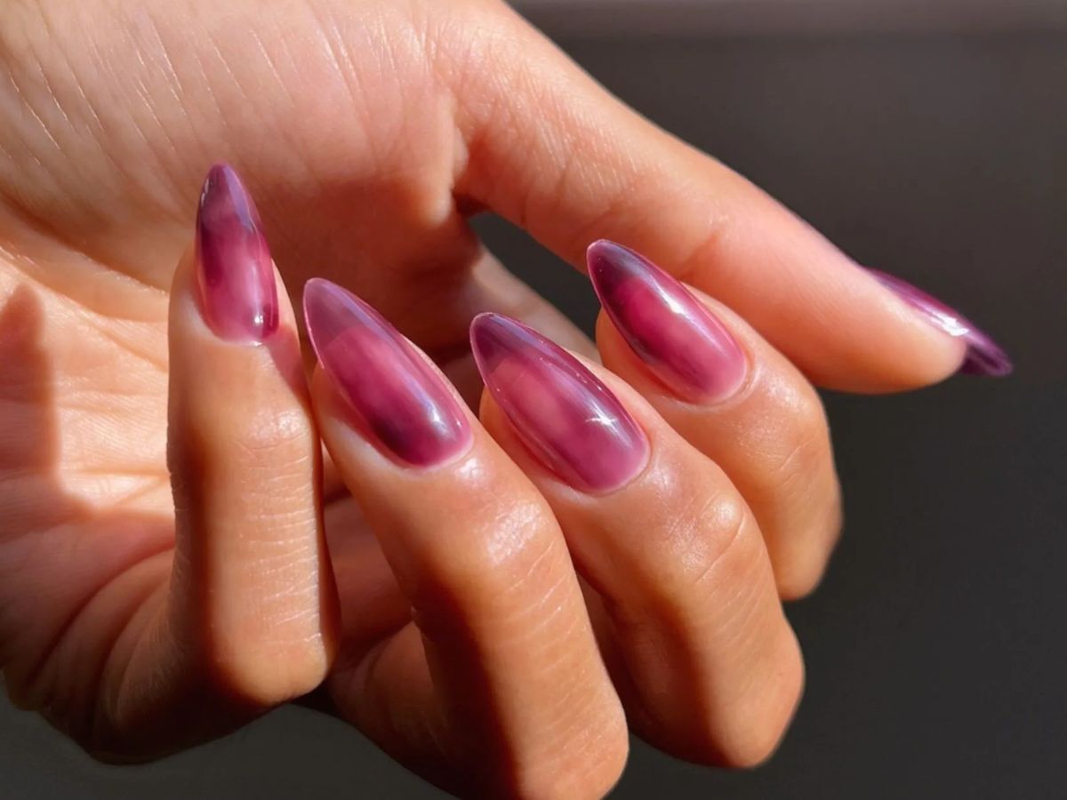winogronowe paznokcie