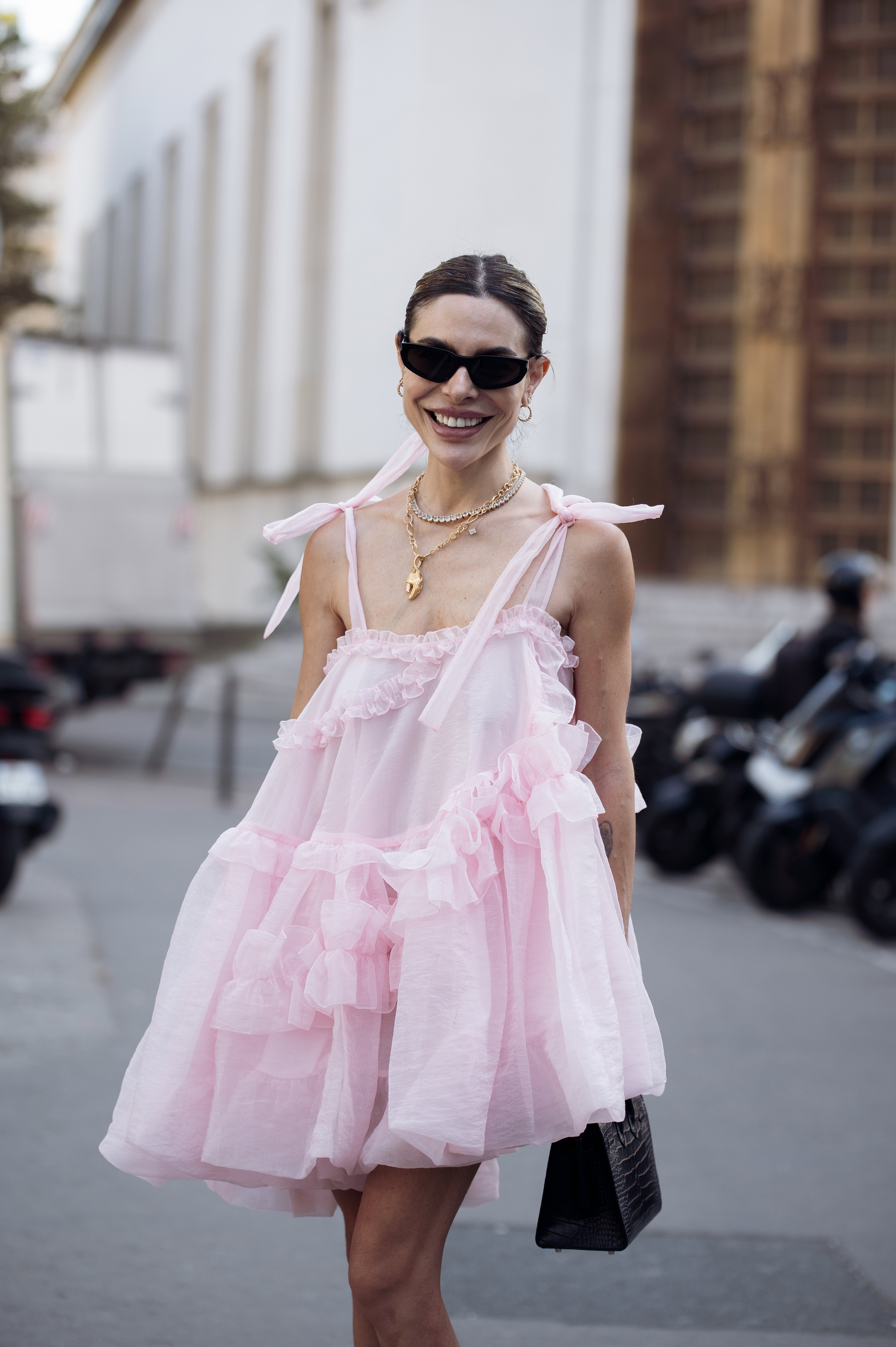 lekka sukienka bubble gum